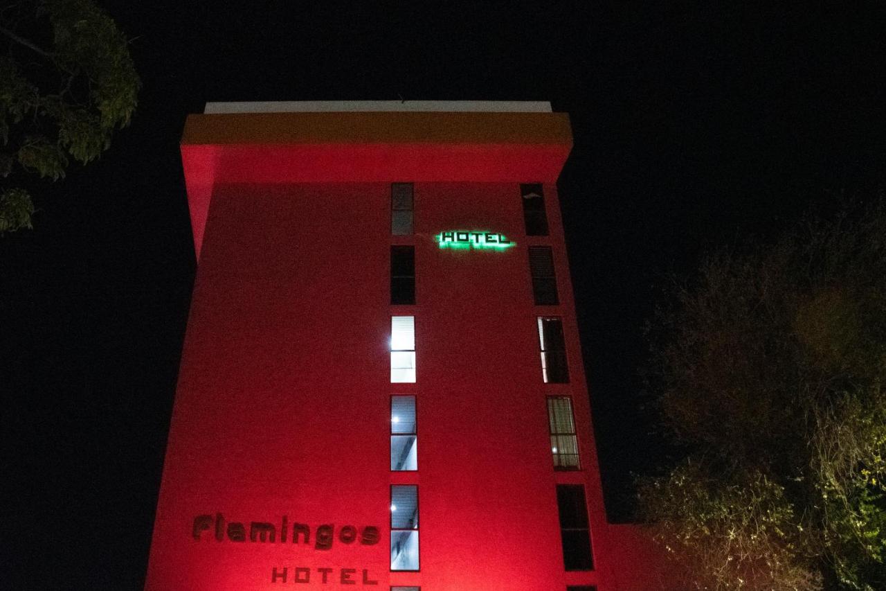 Hotel Flamingos Γκουανταλαχάρα Εξωτερικό φωτογραφία